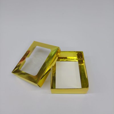 15x12x5 Pencereli Altın Kutu